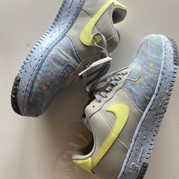 Nike Air Force 1 - Picture 5 of 8